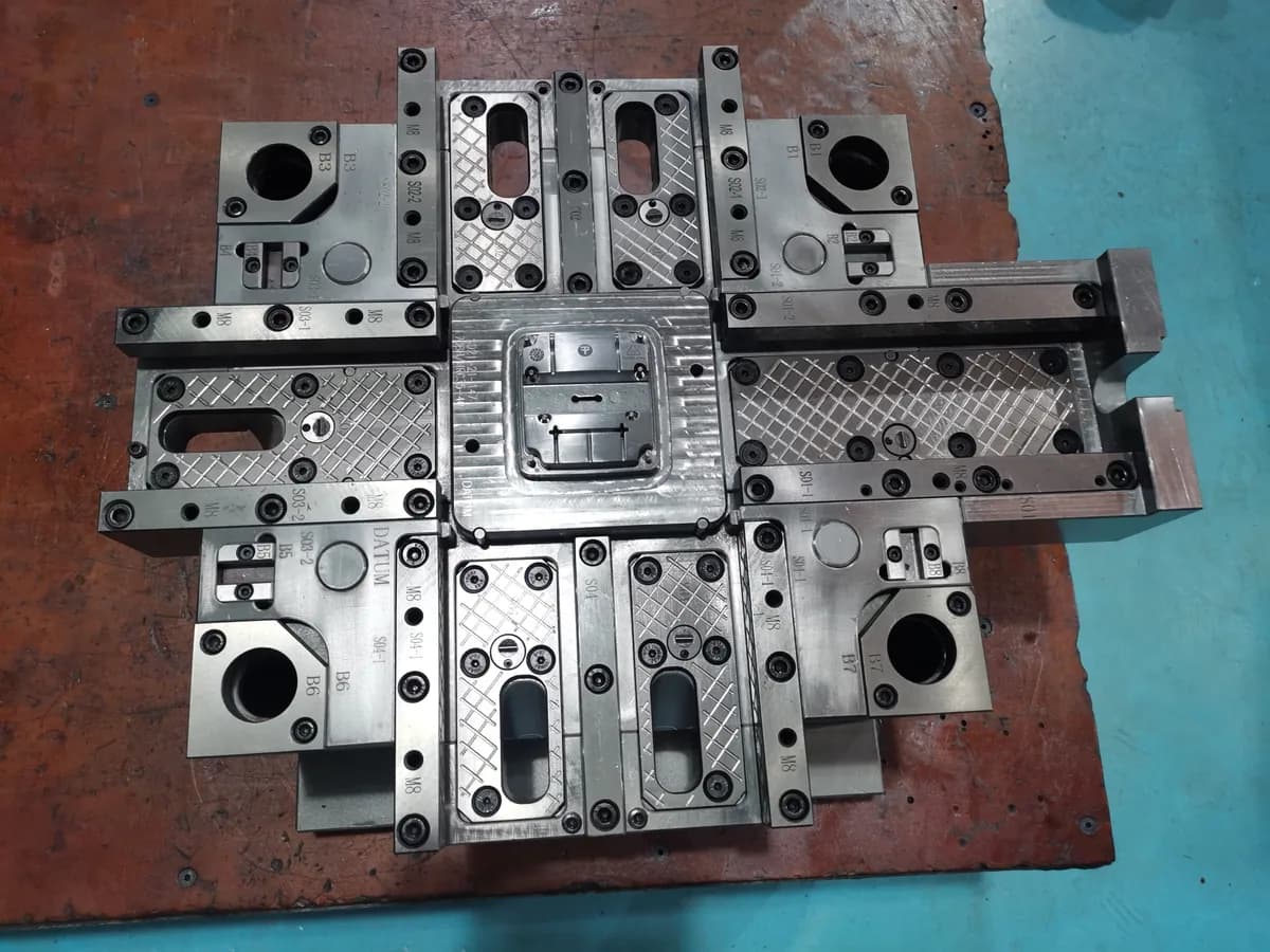 Arktech injection mold