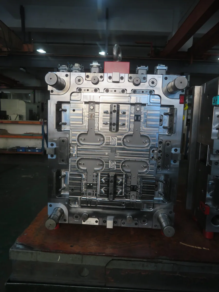 Arktech injection mold