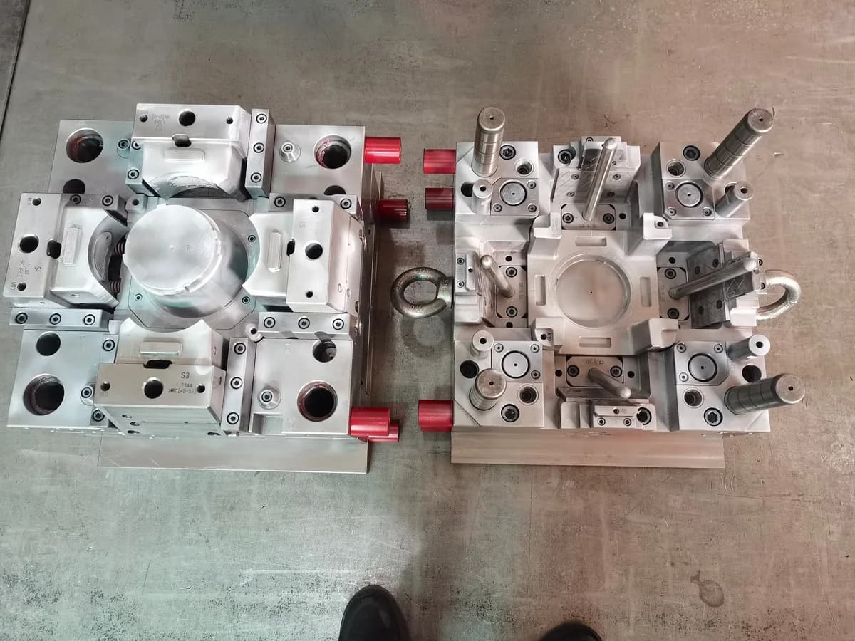 Arktech injection mold