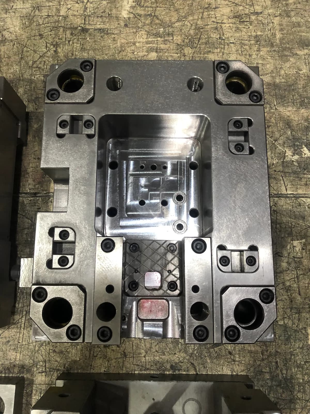 Arktech injection mold