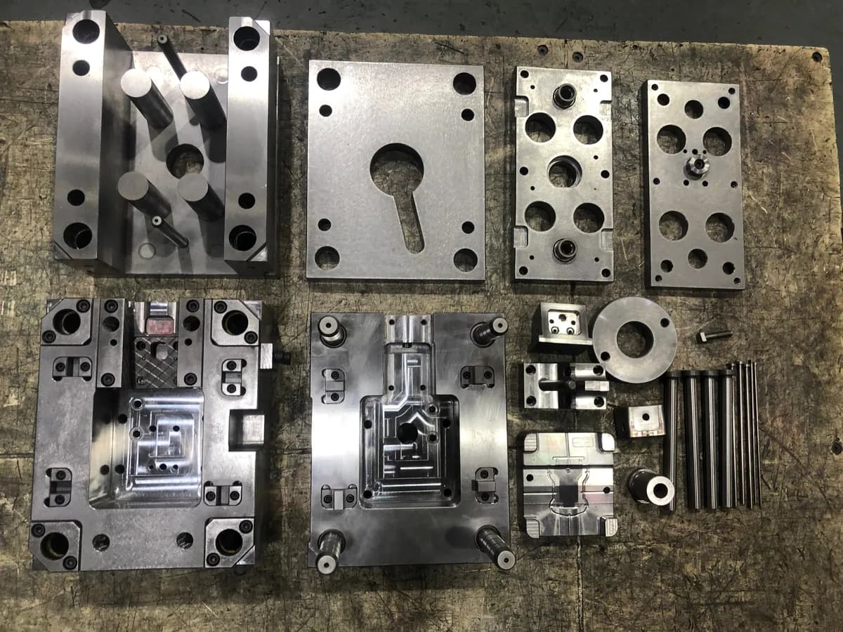 Arktech injection mold