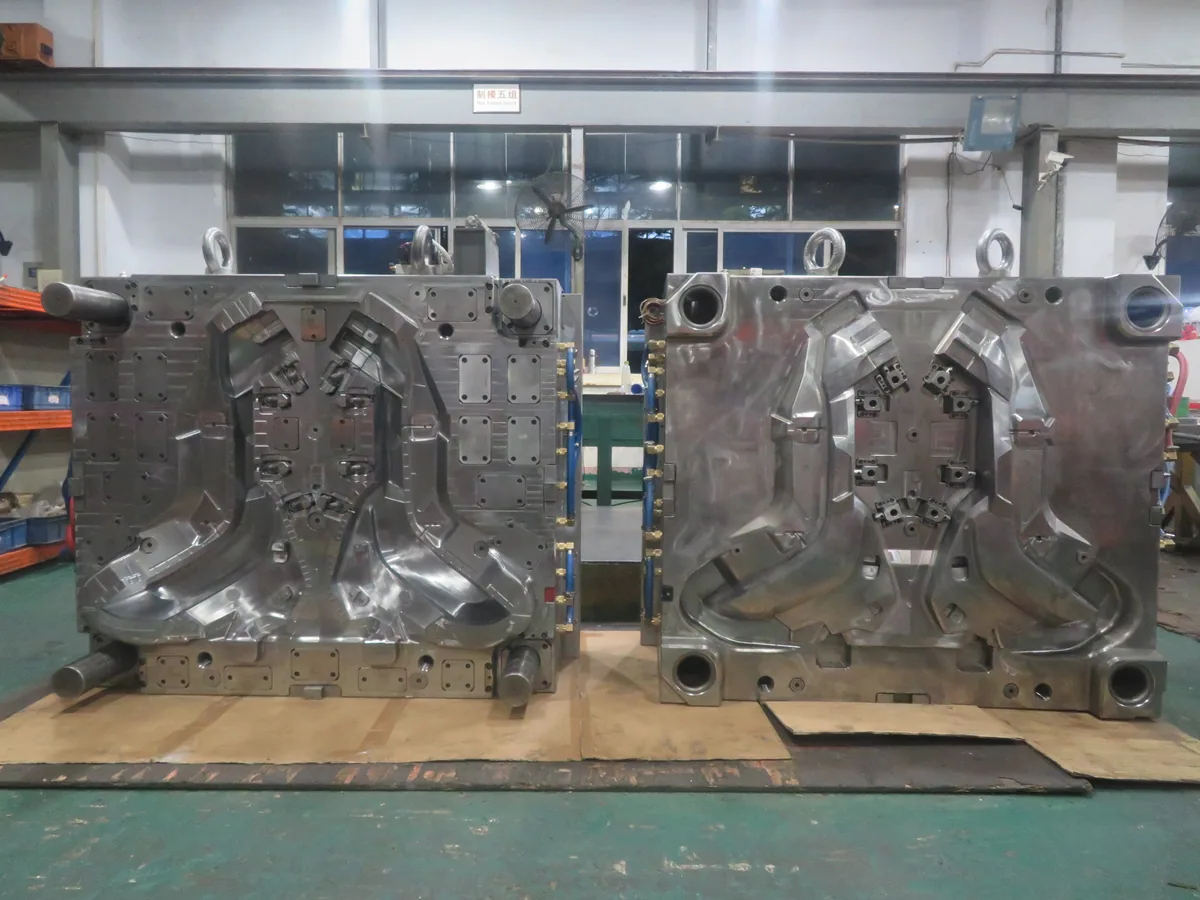 Arktech injection mold