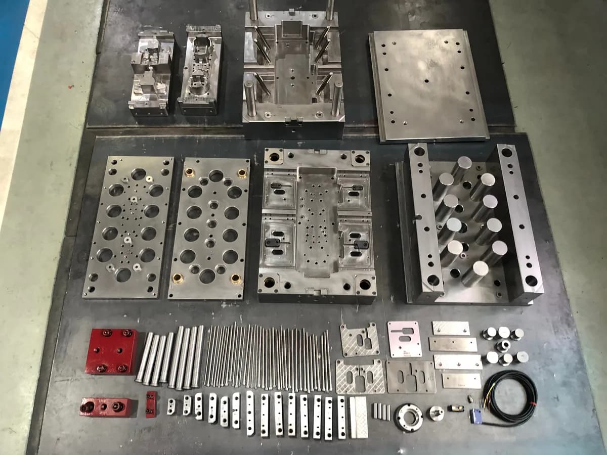 Arktech injection mold