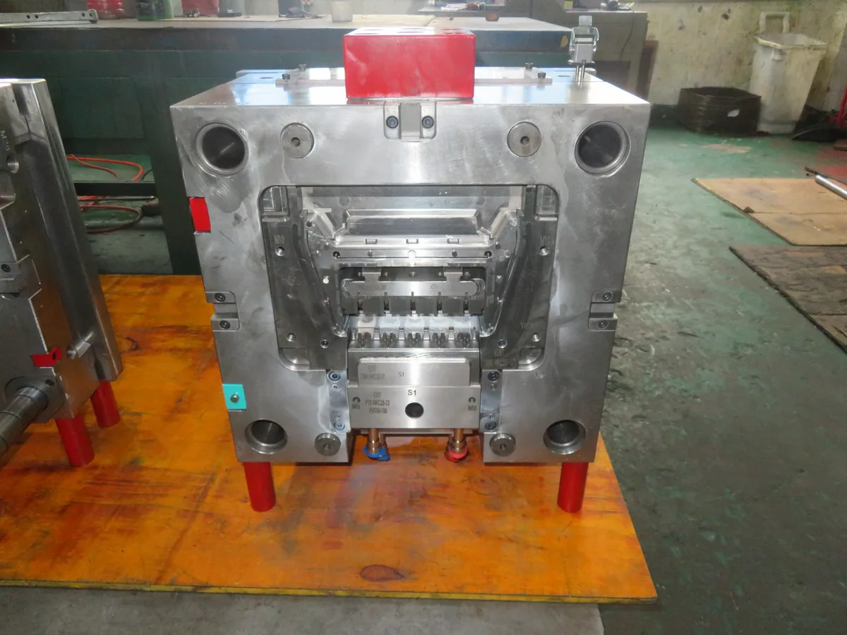 Arktech injection mold
