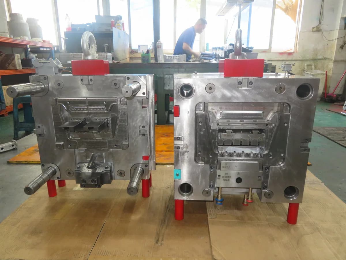 Arktech injection mold