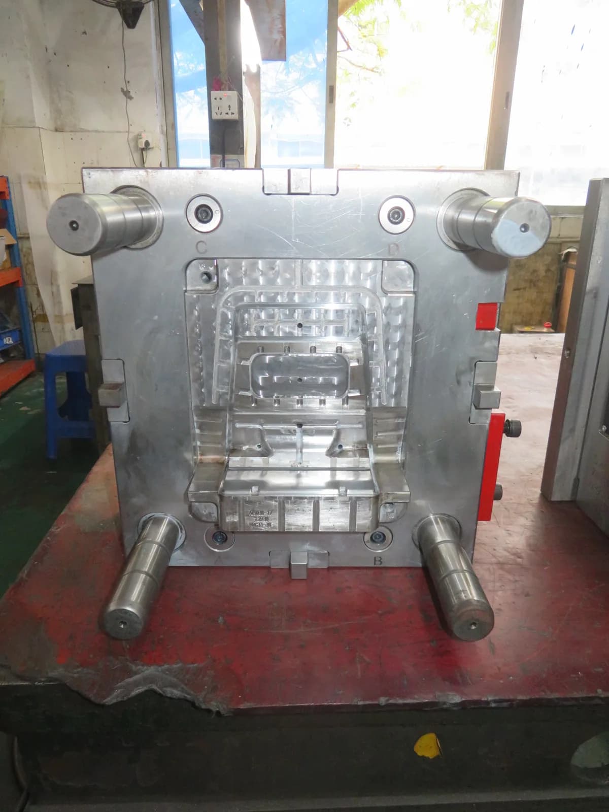 Arktech injection mold