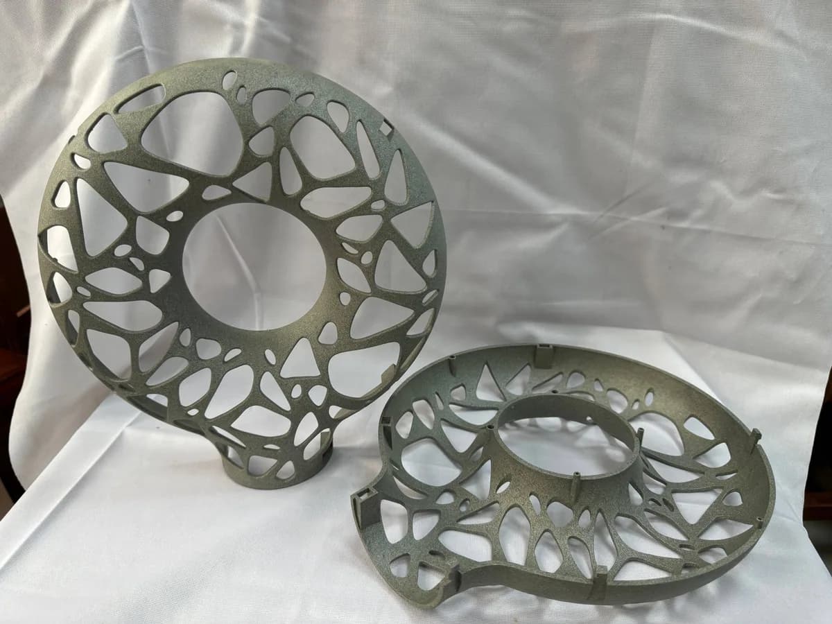 Arktech molded plastic part