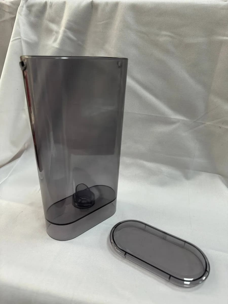 Arktech molded plastic part