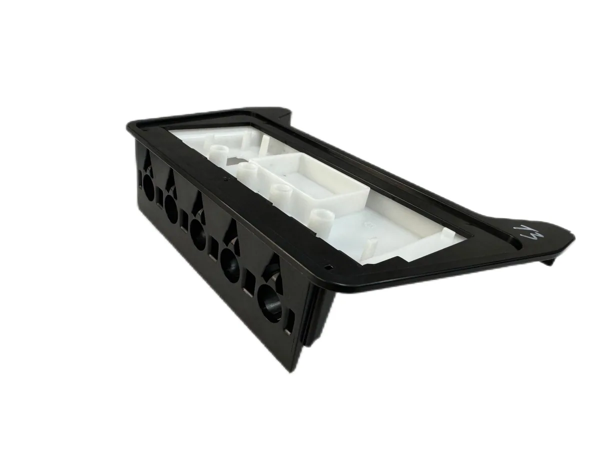 Arktech molded plastic part