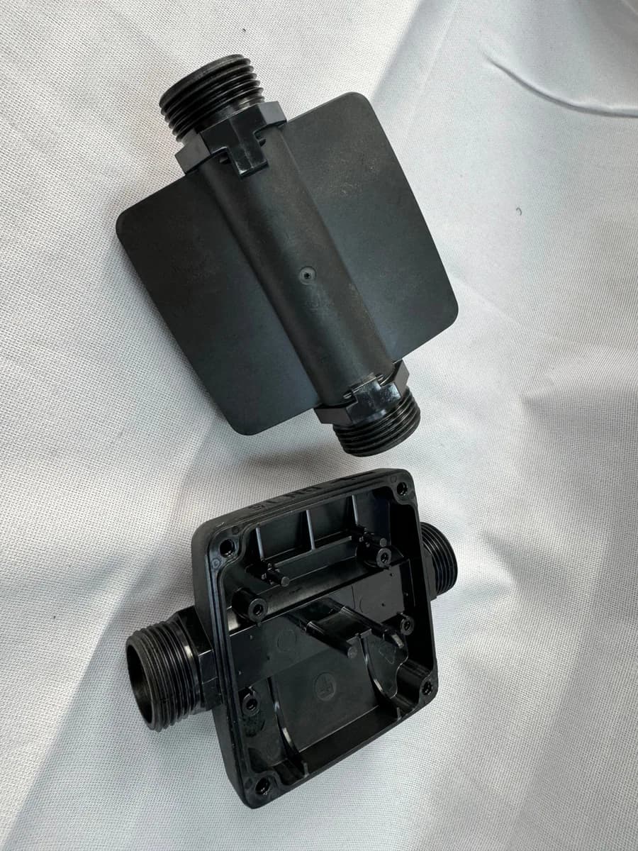 Arktech molded plastic part