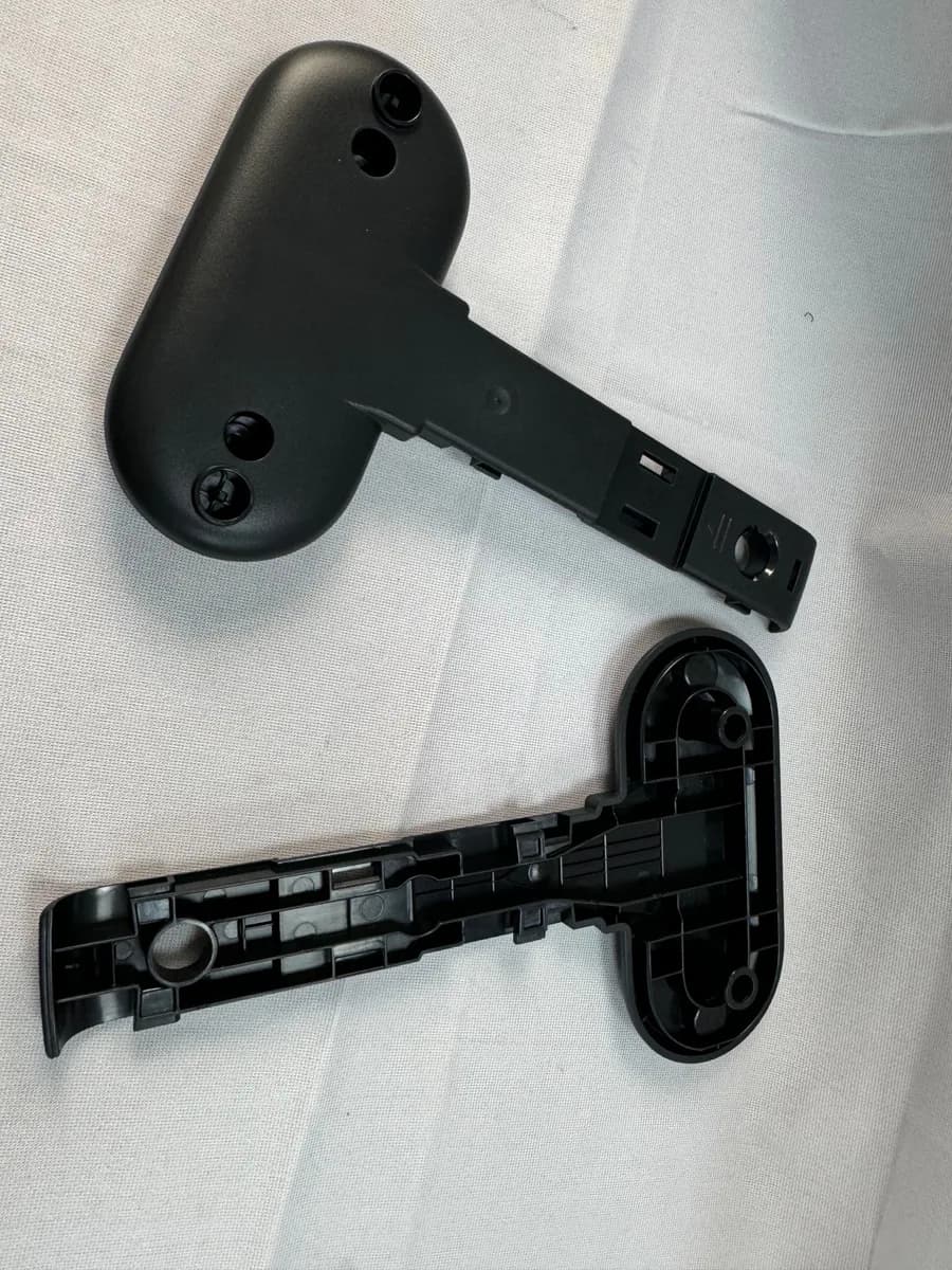Arktech molded plastic part