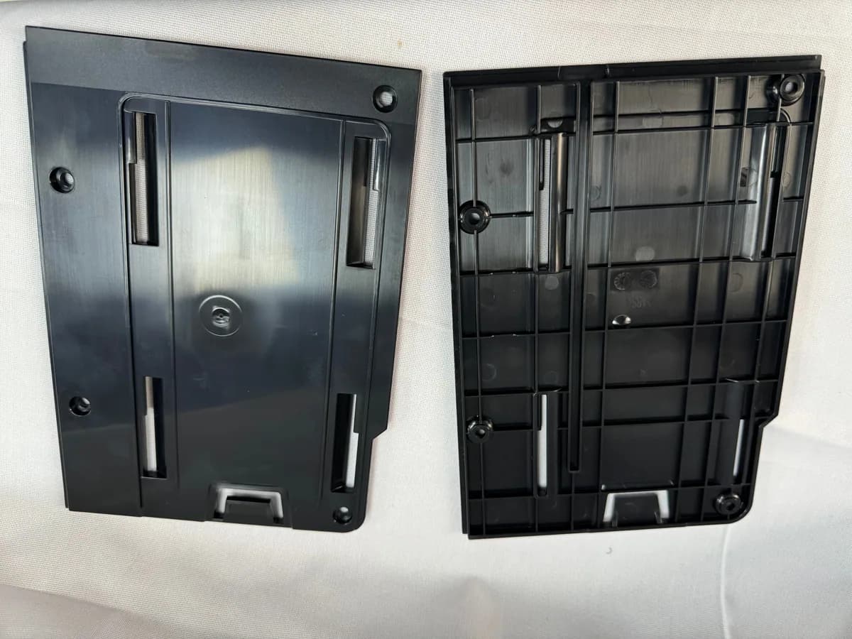 Arktech molded plastic part