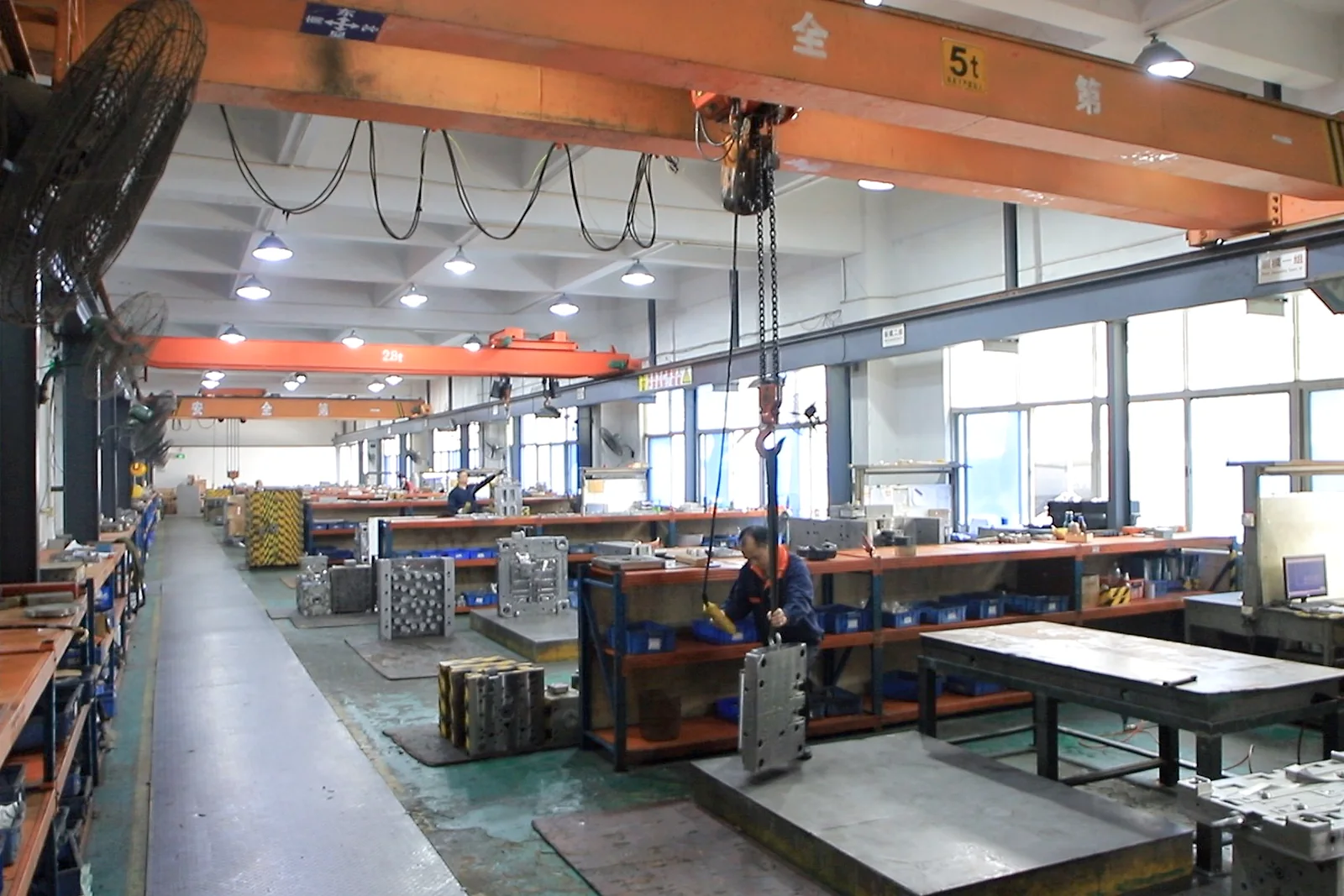 Arktech injection mold manufacturing and assembly workshop in Dongguan